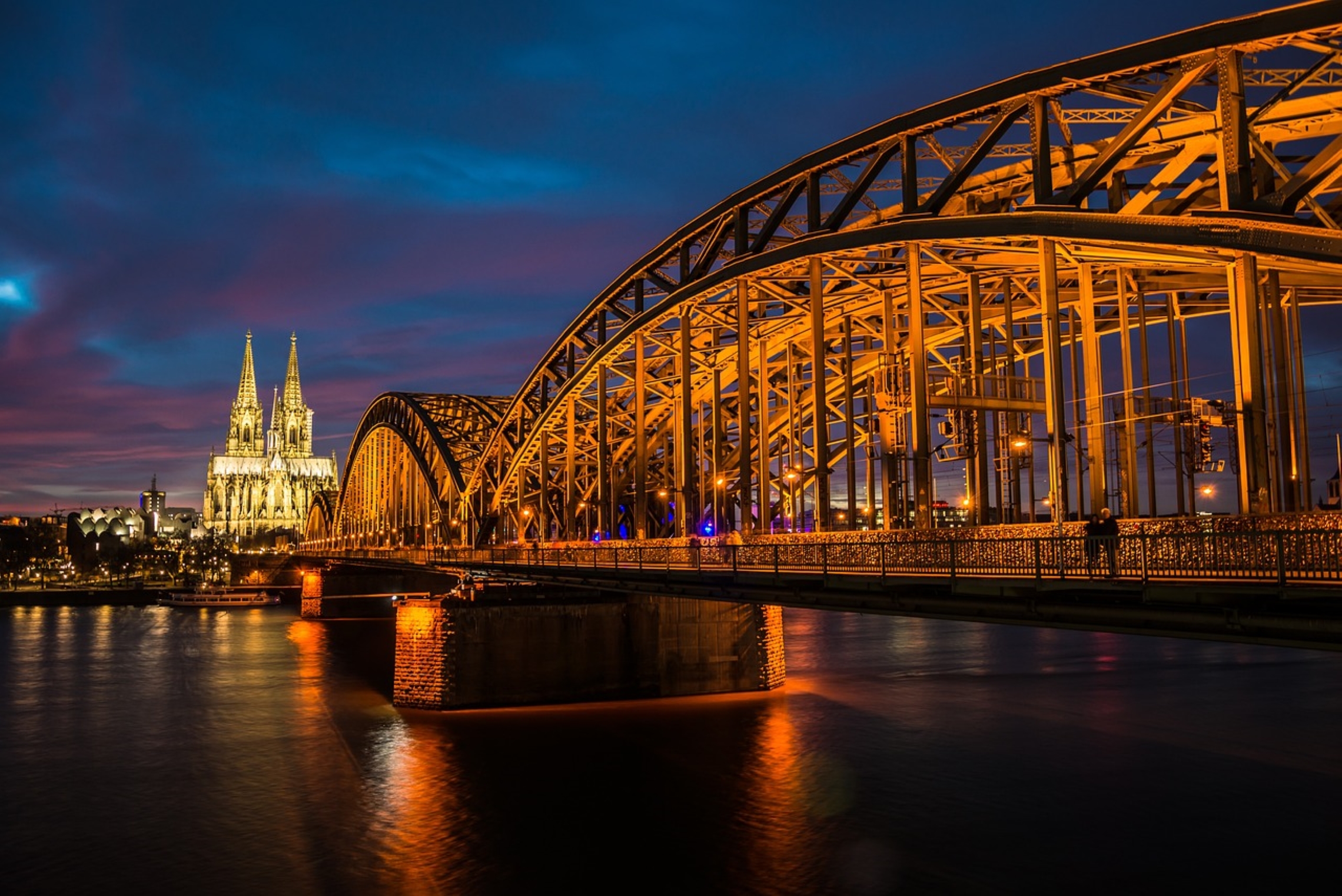 Escort Koeln_Rheinmetropole Koeln in Nordrhein Westfalen